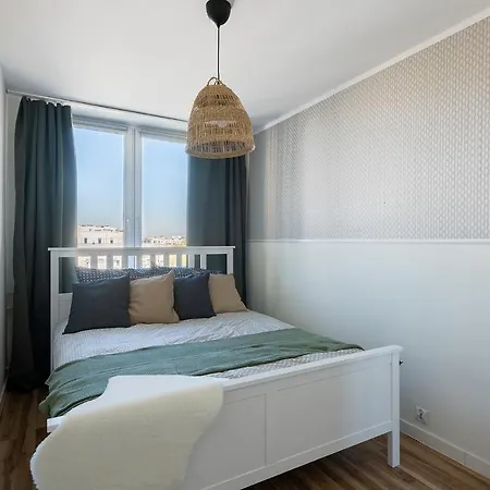 Maklakiewicza 17 - 700m Od Szpitala Mswia - 4km Do Lotniska Chopina - Maly Balkon - Piekny Widok Na Centrum Warszawy